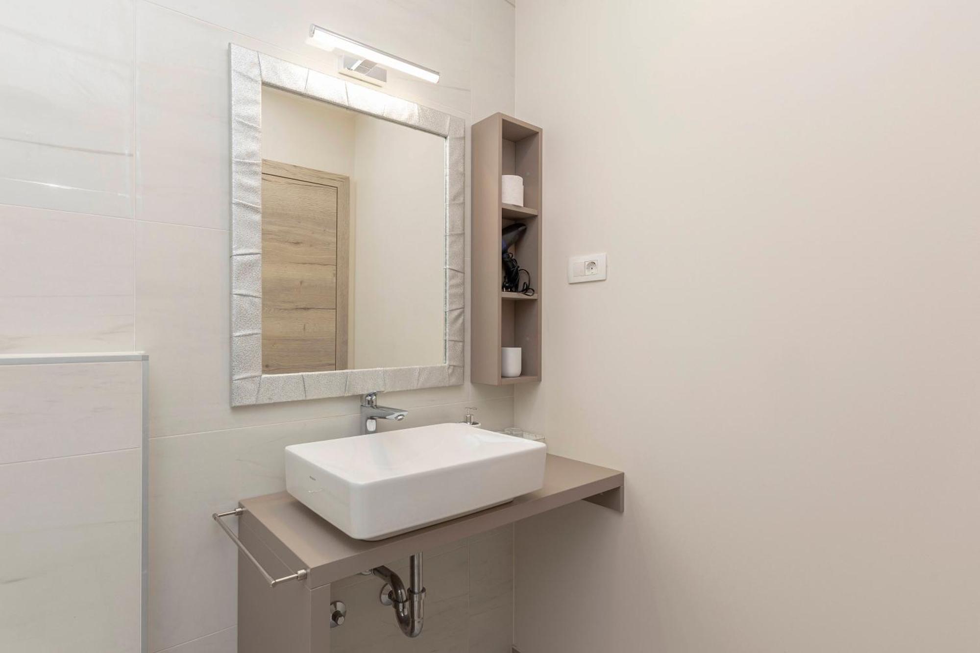 Rooms S Center Slovenske Konjice Exterior photo